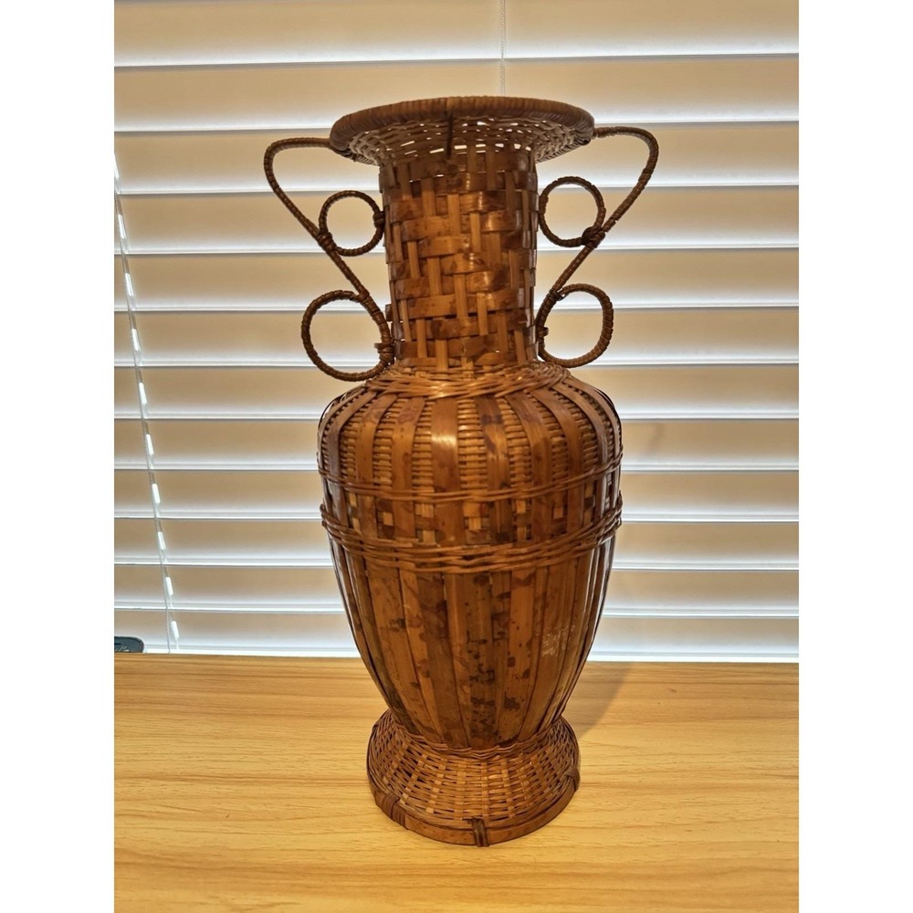 VTG Bamboo Wicker Rattan 2 Handles Vase Amphora‎ Urn Boho 80s Grandma Decor 14"